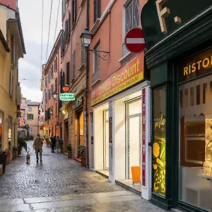 Fusari A Piazza Maggiore By Wonderful Italy , Bologna Italien