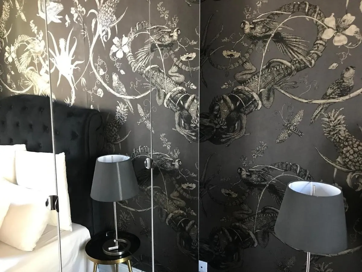 Couette-café Lippi 42 Guest House Villa With Private Garden Milan Italie